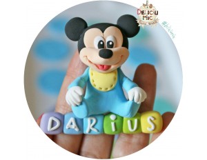 Marturie magnet Mickey Mouse - personalizat cu numele bebelusului